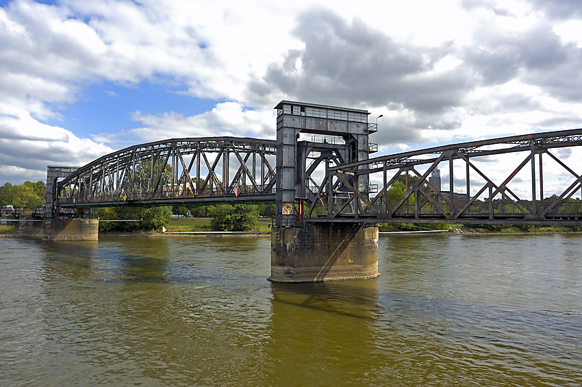 Hubbr&uuml;cke Magdeburg