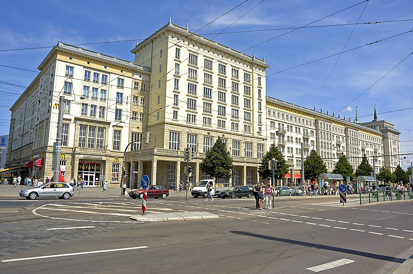 Ernst-Reuter-Allee