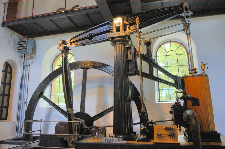 Dampfmaschine